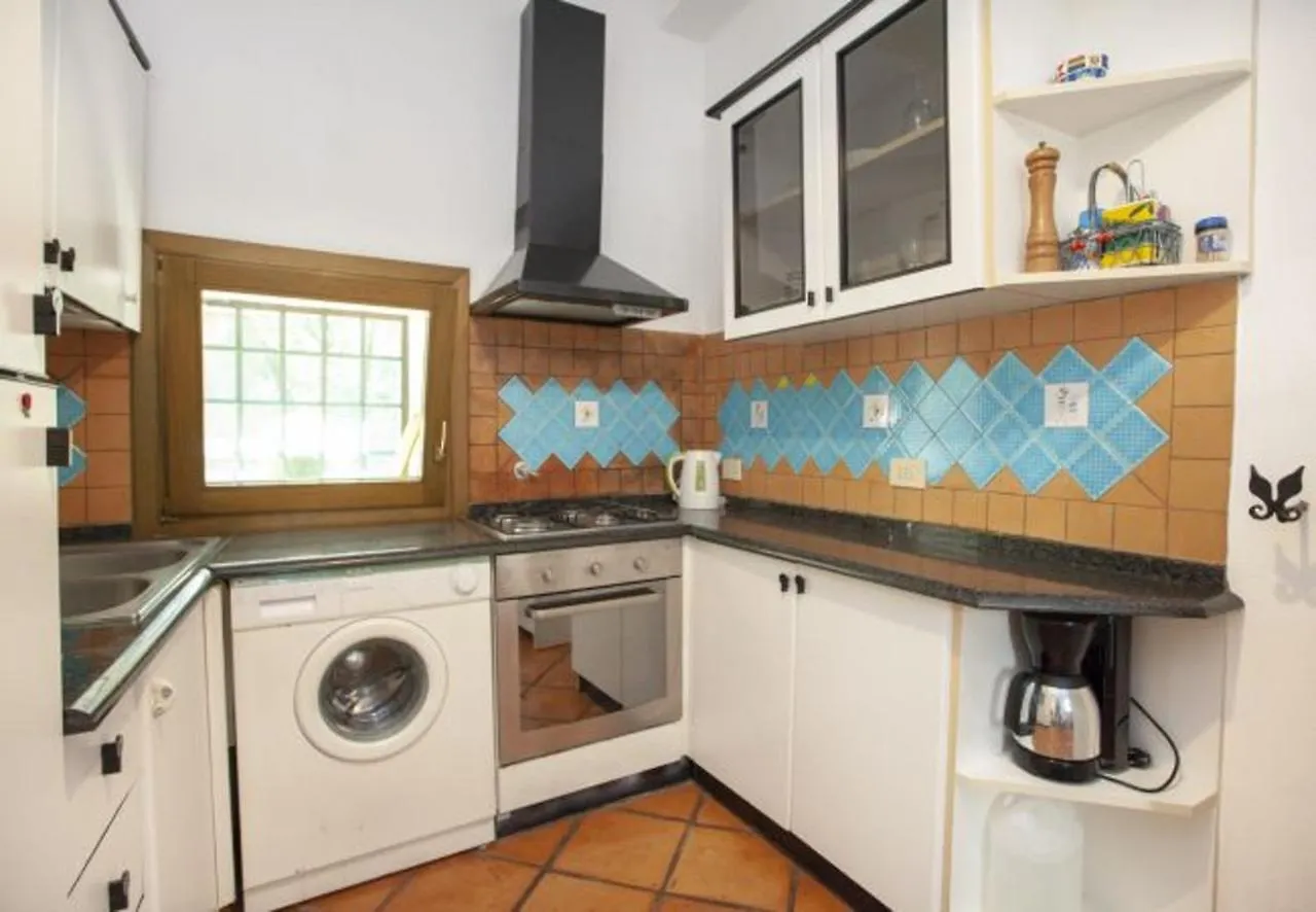 Charming Villa In Olbia With Shared Pool And Garden بورتو روتوندو 0*,